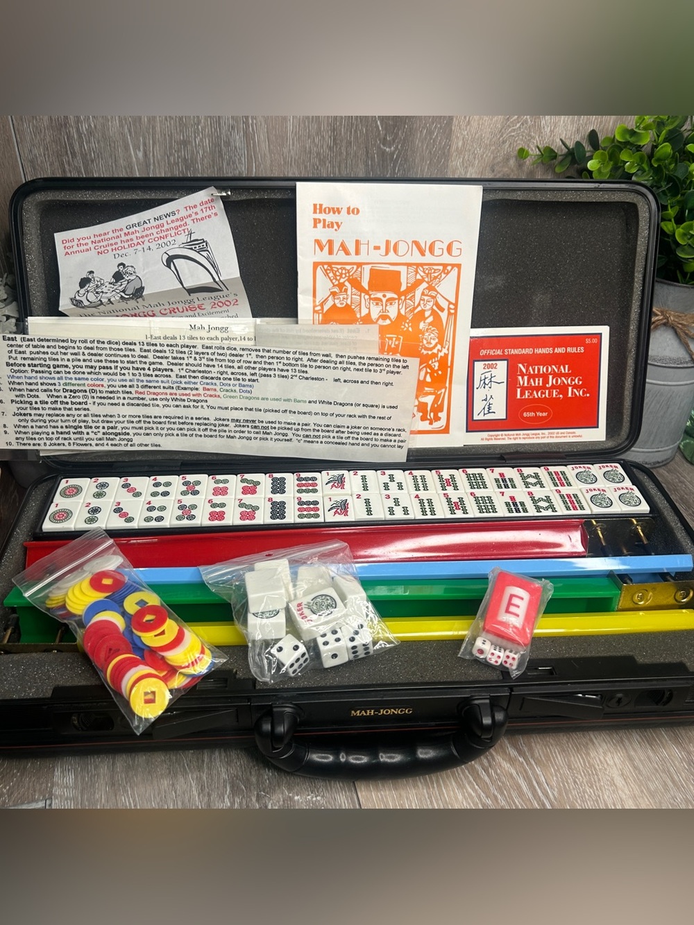 Vintage American Mah-Jongg Game Deluxe Set - Hard Case, Tiles, Racks, Pushers